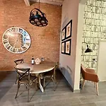 Lambe Suite Next To Ponte Vecchio And Uffizi - Lovetheapartments