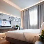 Hotel Glance In Florence