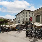 Keys Of Italy - Mercato 20 - Modern 1 Bedroom Nearby Mercato Centrale