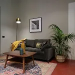 Charming & Authentic 1Br In Florence Historic Center, Near The Duomo