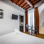 Martelli 6 Suite&Apartments