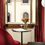 Floren Hotel