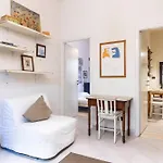 Sant\'Ambrogio Cozy House