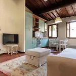 San Frediano Comfortable Home