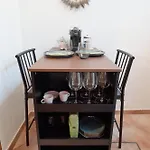 Mini Casa Con Terrazzo In Centro