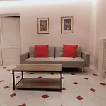 Alfani Apartment Near The Duomo