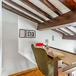 Renaissance Romance - Florence Gem Apartment