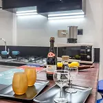 Gauguin Modern House