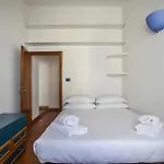 Bright Last-Floor Apartment With Terrace