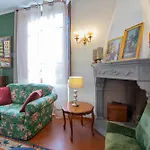 Villa Lia - Apartment In Villa With Private Garden And Pool