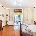 San Lorenzo Florence Central Apartment
