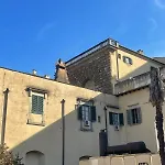 Pitti\'S Design Apartment