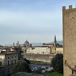 Cozy Florence Apartment Near Piazzale Michelangelo