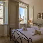 Signoria View- Scenic Overlooking Loft