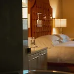 San Firenze Suites & Spa