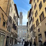 Lucy Florence Charming Modern Apartment Near Piazza Della Liberta