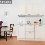 Love Nest, Studio Apartment 5 Min Walk From Central Rail Station Santa Maria Novella