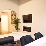 Santa Croce Stylish Apartment