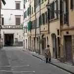 The Florentine Backpacker