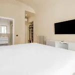 Hotel Adamas