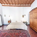 Borgo Albizi Apartment