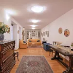 Florence Old Town Apartment