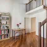 2B Holiday Home