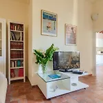 Apartments Florence - Canto Dei Nelli