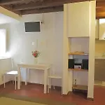 Peruzzi House