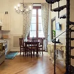Bargello Suite