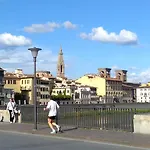 A Casa Di Caravaggio - Pitti