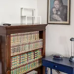 Ponte Rosso Apartment