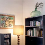 Ponte Rosso Apartment