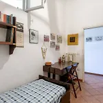 Ponte Rosso Apartment