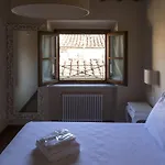 Firenze Apartments