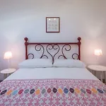 San Lorenzo Market Suite