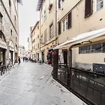 Borgo Albizi 3