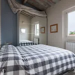 Oricellari Rooftop House