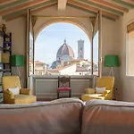 Golden View Apartment