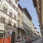 Locazione Turistica Appartamento In Via Maggio