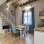 Contemporary Conce 2 Bedrooms Flat