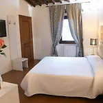 Giuliani Home