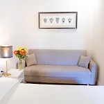 Giuliani Home