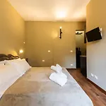 Borgo San Jacopo Suite