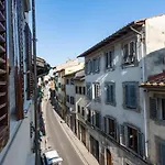 72 Via Romana