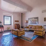 Magnificent Florentine Apartment