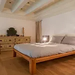 Santa Croce Vintage Apartment