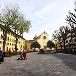 Like A Local In Oltrarno