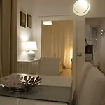 Florence Caporali Residence Palace Orsini