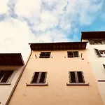 Moya Florence